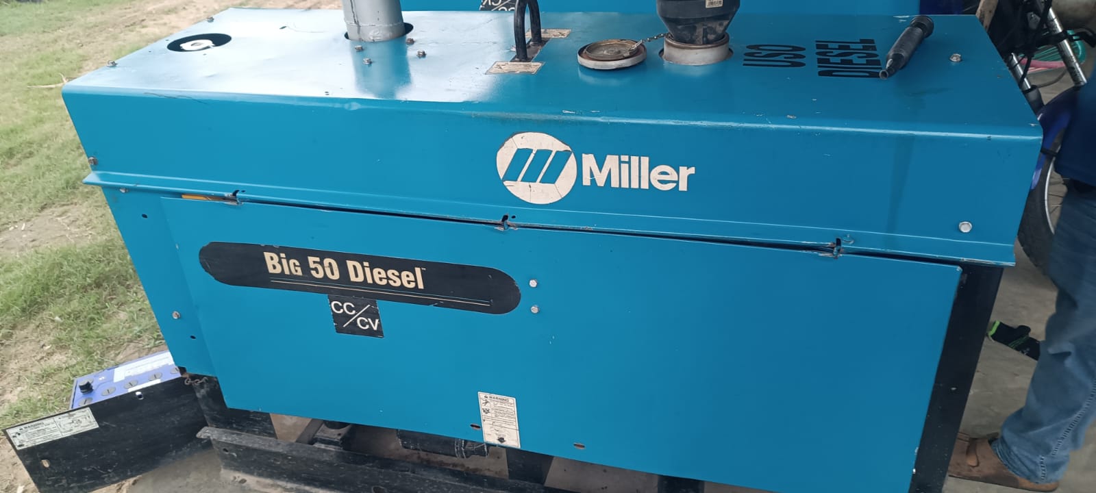 Renta o Venta de Soldadora Miller big 500 amp Motor a Diesel